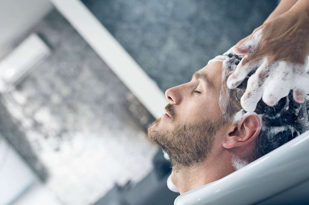 Classic Men’s Beauty Parlour in Kavalkinaru
