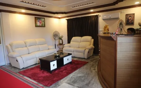 Hotel APM Grand in Kavalkinaru