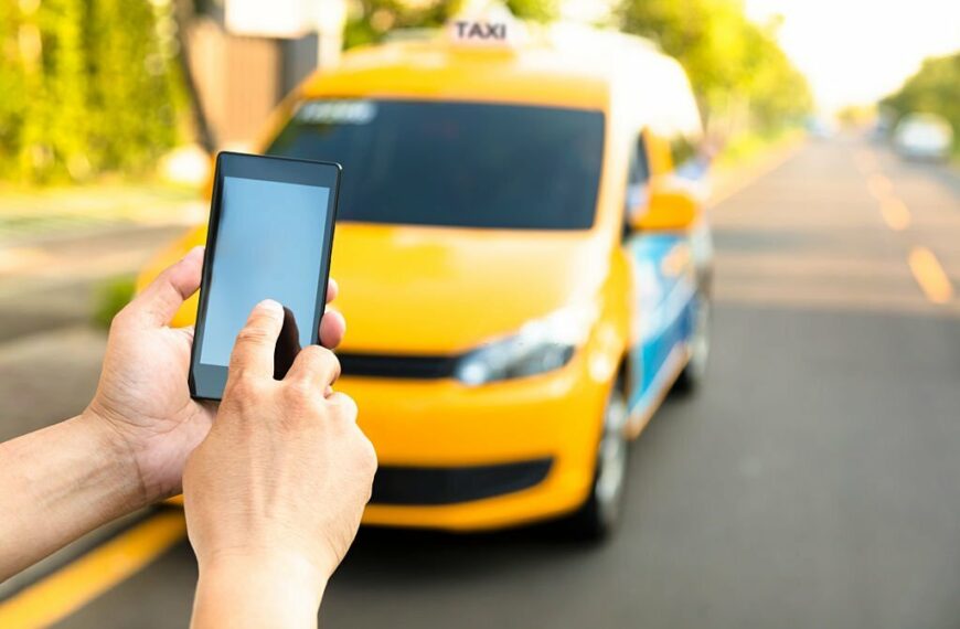 Vijina Travels and cabs in Vadakankulam